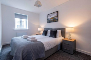 Saxelbye House - Cosy 3 Bed Home near City Centre